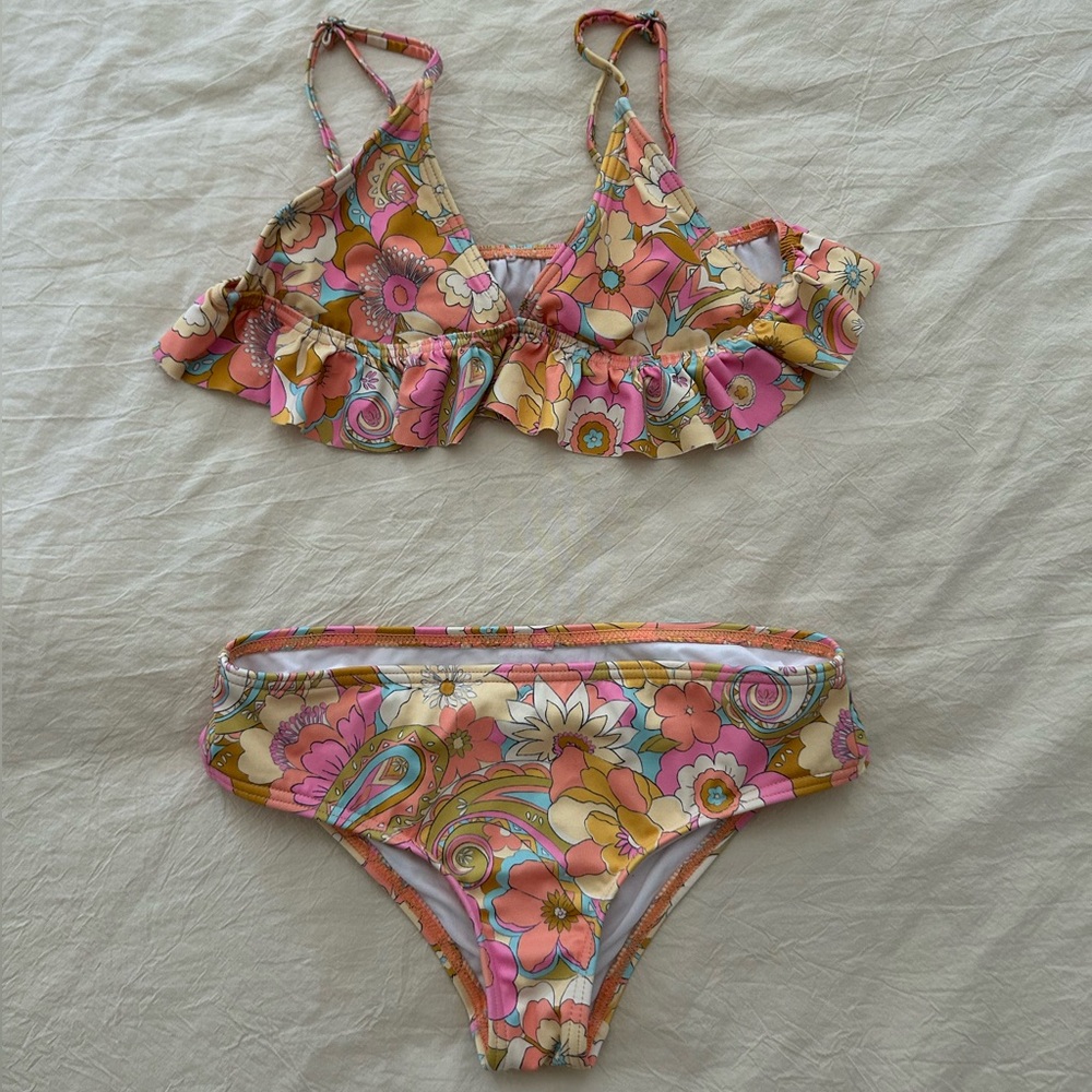 Billabong Girl's Aint She A Beaut Ruffle Tri Set